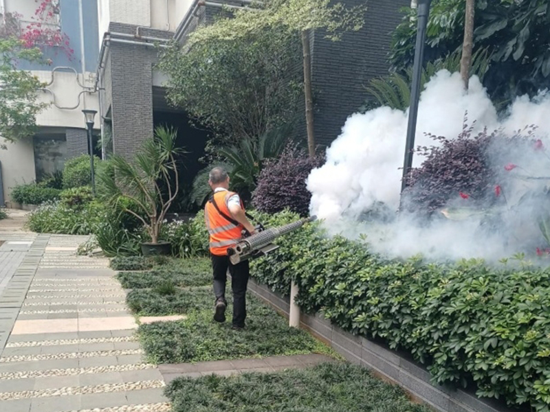 蓝郡广场 环保消杀