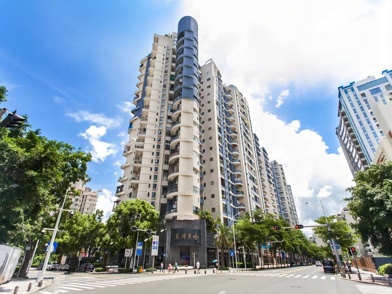 冠懋集团 蓝郡广场